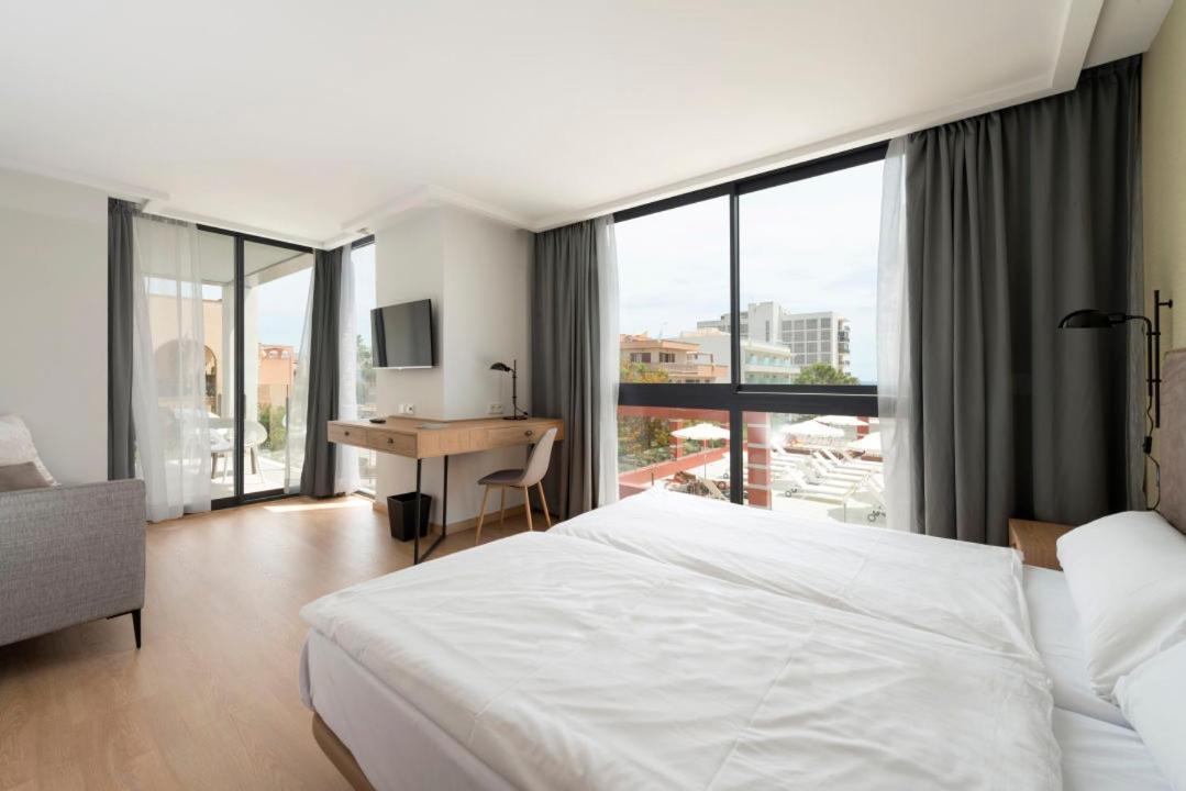 Kyrat Amarac Suites Cala Millor  Exterior photo